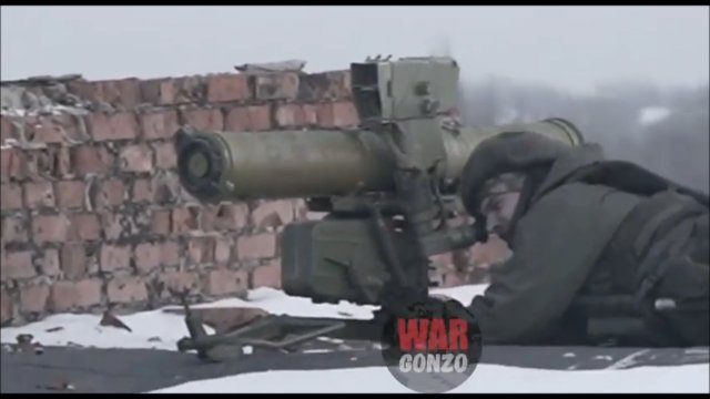 Siły rosyjskie strzelające z 9M113 Konkurs ATGM w ukraińskie pozycje