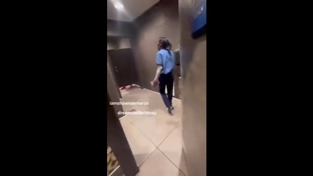 Para zostaje przyłapana na uprawianiu miłości w toalecie McDonalda [WIDEO]