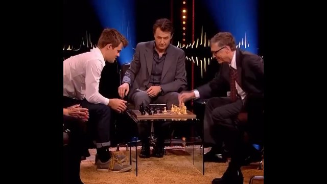Bill Gates zmiażdzony przez szachowego mistrza świata [WIDEO]