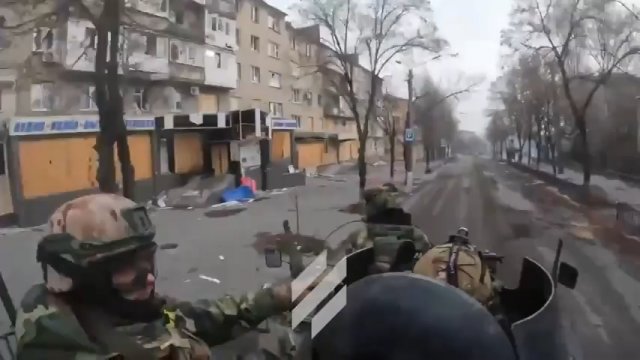 Nagranie ukraińskiego Pułku Azowskiego z walki w Bakhmut