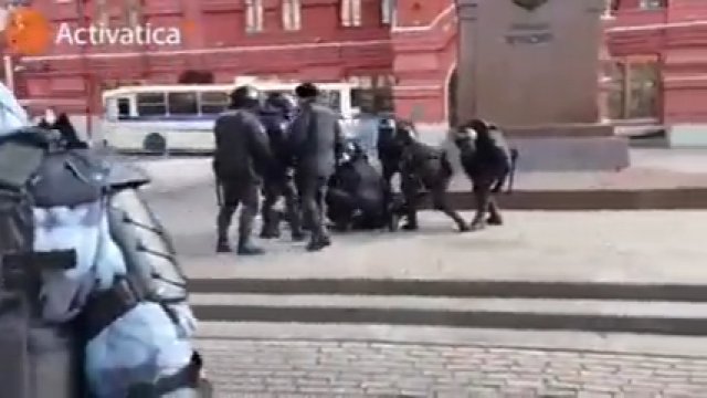 W Rosji brutalnych zatrzymań ciąg dalszy
