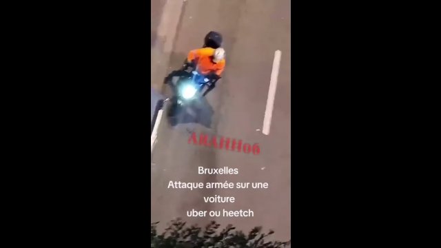 Terrorysta od 2 godzin jeździ skuterem z AK-47 w ręce. Nieudolność belgijskich służb! [WIDEO]