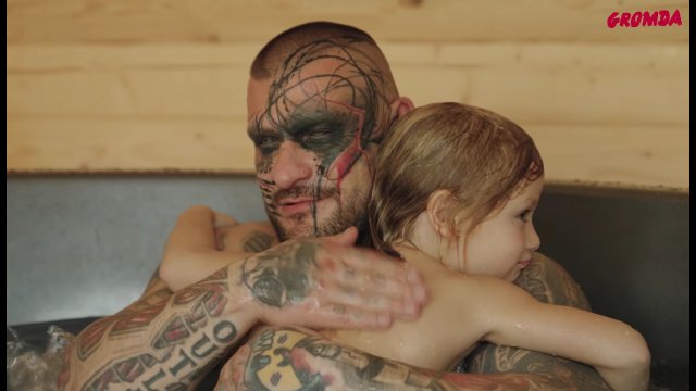 Popek Monster tłumaczy znaczenie kontrowersyjnego tatuażu! [WIDEO]