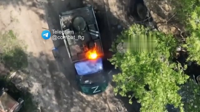 Ukraińskie drony zrzucające amunicję na ruskich żołnierzy