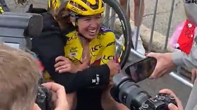 Moment, w którym Polka dowiedziała się, że wygrała Tour de France [WIDEO]