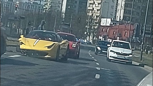 Kosztowna kolizja, czyli rozbicie Ferrari 458 w Krakowie