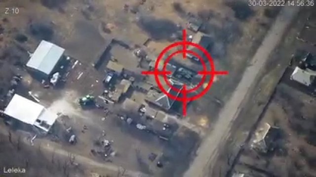 Artyleria Sił Zbrojnych Ukrainy oczyszcza teren ze sprzętu rosjan