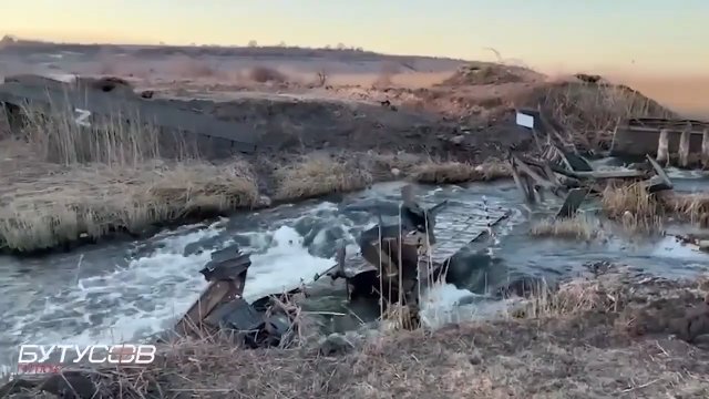Rosyjscy najeźdźcy próbowali pokonać rzekę, ale coś poszło nie tak