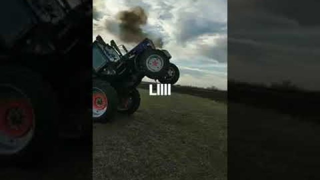 Kasowanie traktora w kilka sekund. Rolnik przesadził z tym startem na polu