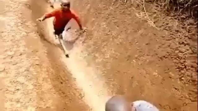 Tak się bawią dzieci w Rwandzie