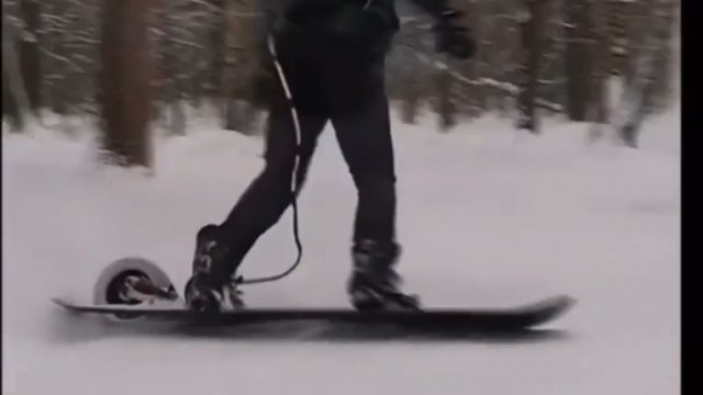 Jazda na moto-snowboardzie