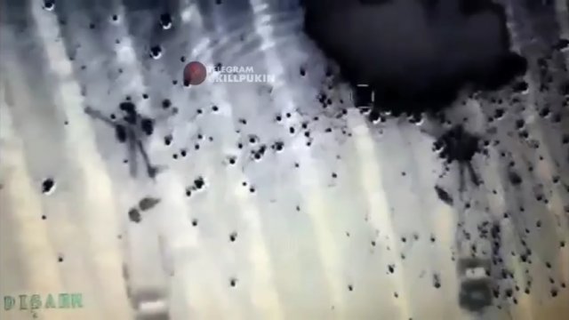 Bayraktar TB2 Vanagas spektakularnie zniszczył dwie załogi artylerii armii rosyjskiej