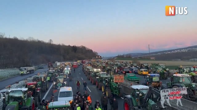 Niemieccy farmerzy blokują cały kraj. Tak obecnie wygląda autostrada A2.