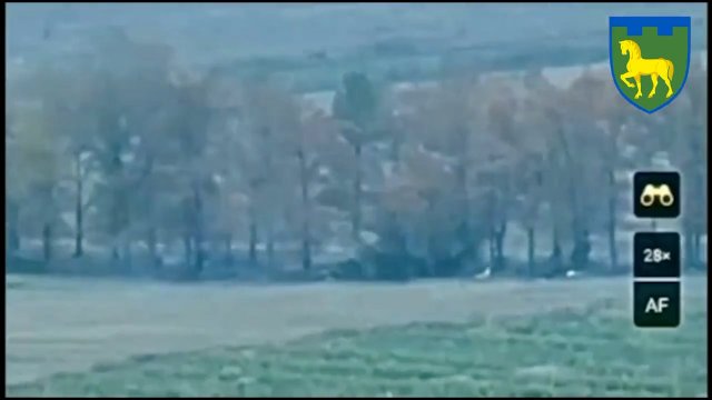 Grupa rosyjskich żołnierzy zostaje trafiona przez ukraińską artylerię