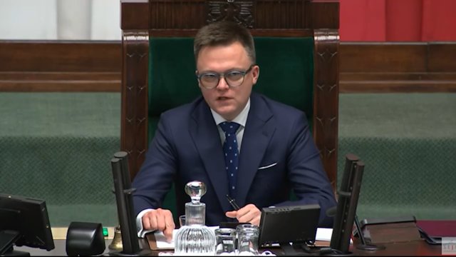 Sejm na wniosek marszałka Hołowni dziękuje oglądającym transmisje