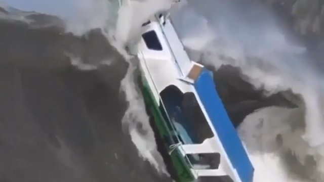 Oceanu nie obchodzi ile kosztowała twoja łódź