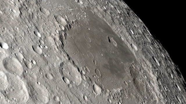 Księżyc w 4K w obiektywie misji Apollo 13