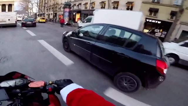 Mikołaj na motocyklu