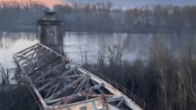Rosjanie zbombardowali most drogowy nad Desną!