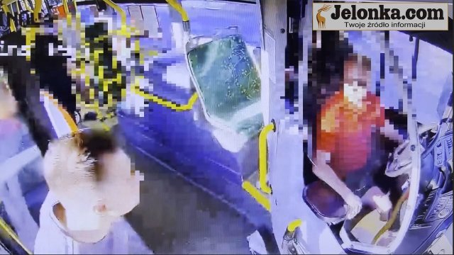 Kierowca autobusu MPK w Jeleniej Górze pobity przez pasażerów
