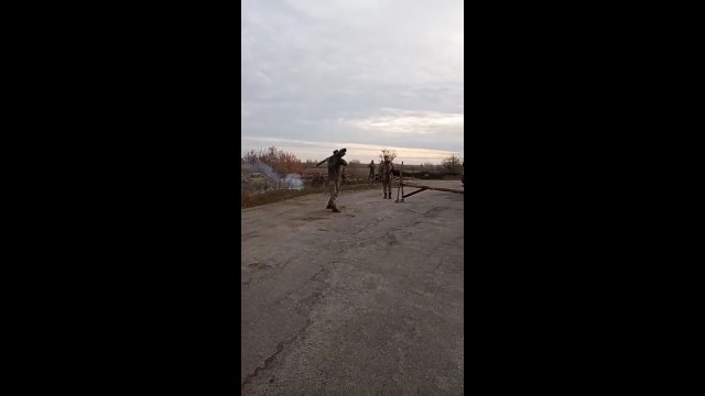 Rosyjski śmigłowiec szturmowy Ka-52 został zestrzelony w Chersoniu