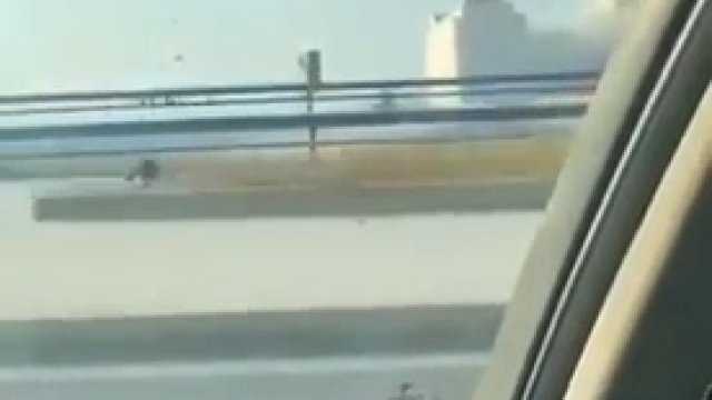 Kierowca jechał autem podczas eksplozji w Bejrucie. Fala uderzeniowa i tak go dopadła