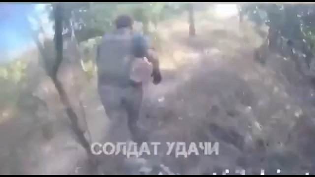 Nagranie z wnętrza rosyjskiego pojazdu, który został trafiony przez drona kamikadze