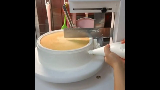 Maszyna do wyrównywania ciasta