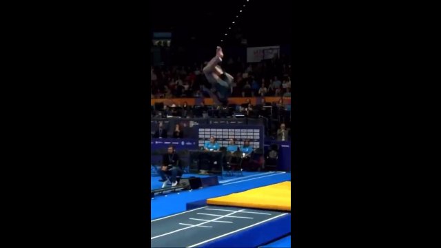 Zobacz, co potrafi mistrz świata w skokach na trampolinie