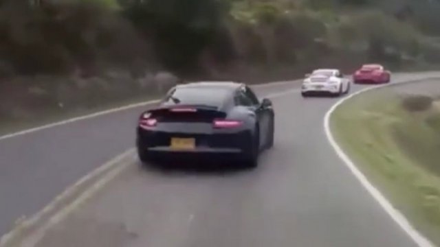 Nielegalny wyścig Porsche zakończony potrąceniem rowerzysty