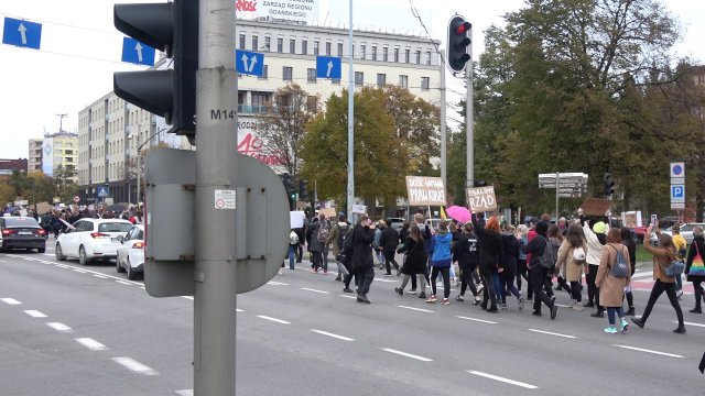 Tysiące osób wzięło udział w proteście na ulicach Gdańska