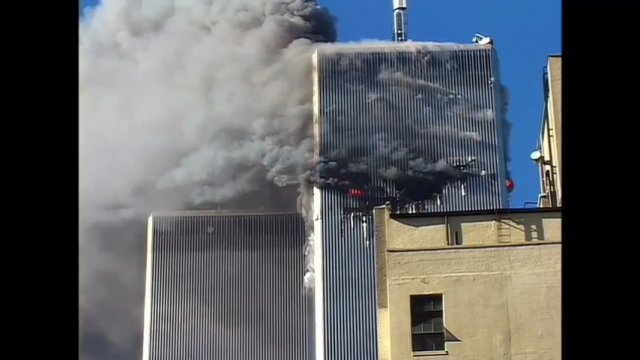 Odświeżone nagranie z zamachu na WTC z 11.09.2001