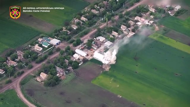Celny ostrzał artyleryjski w wykonaniu sił ukraińskich
