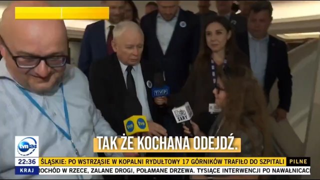 Dziewczynka podeszła z mikrofonem do Kaczyńskiego. Reakcja prezesa PiS jest hitem [WIDEO]