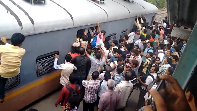 Mumbajska kolej podmiejska pełna szaleństwa
