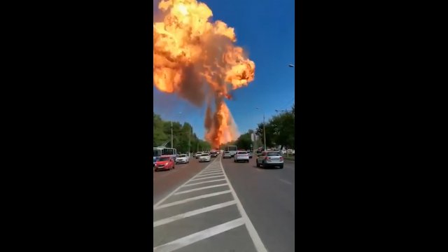 Potężna eksplozja na stacji paliw w Wołgogradzie [WIDEO]