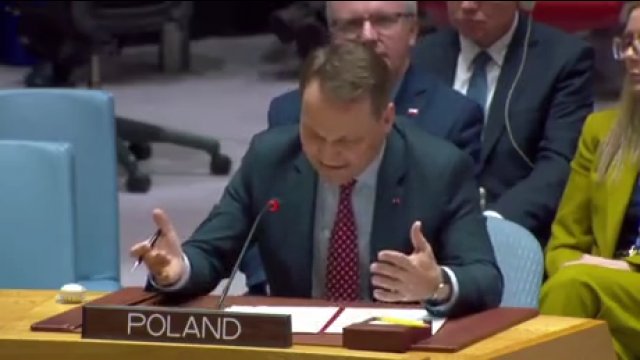 Sikorski bezlitośnie wypunktował rosyjskiego ambasadora przy ONZ [WIDEO]
