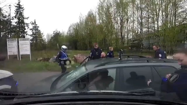 Fińska policja nie patyczkuje się z uciekinierami