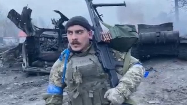 Dowódca białoruskich ochotników z przekazem do Putina