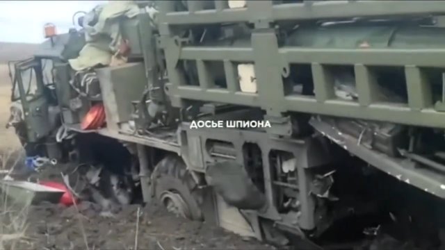 To pierwszy raz na świecie. Rosjanie najechali na minę i stracili rzadki pojazd! [WIDEO]