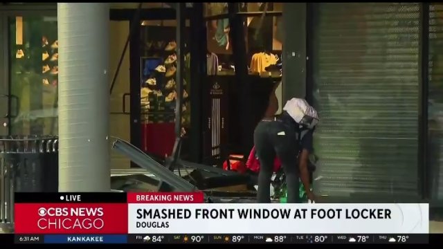 CBS News nagrała na żywo plądrowanie sklepu Foot Locker w Chicago [WIDEO]