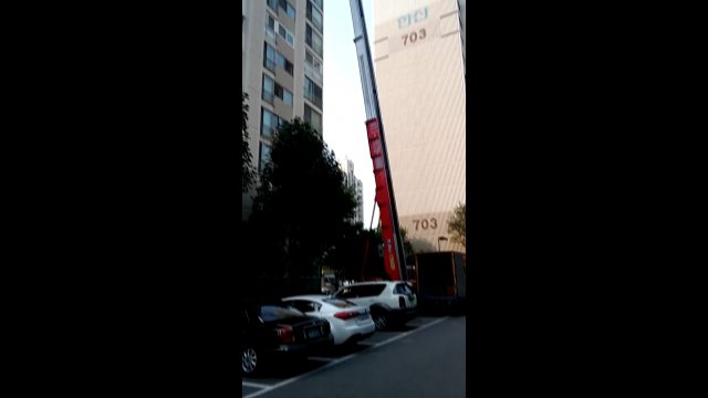 Jak ludzie wyprowadzają się z wieżowców w Korei Południowej