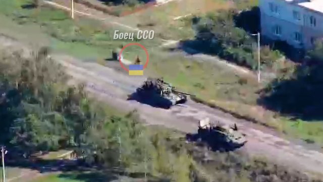 Rosyjski czołg vs jeden ukraiński żołnierz