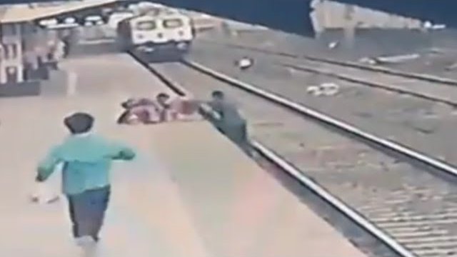 Kolejarz ratuje życie dziecka przed nadjeżdżającym pociągiem