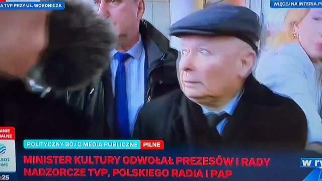 Zdenerwowany Kaczyński do protestującego: „Uważaj gówniarzu, żebyś ty nie siedział”