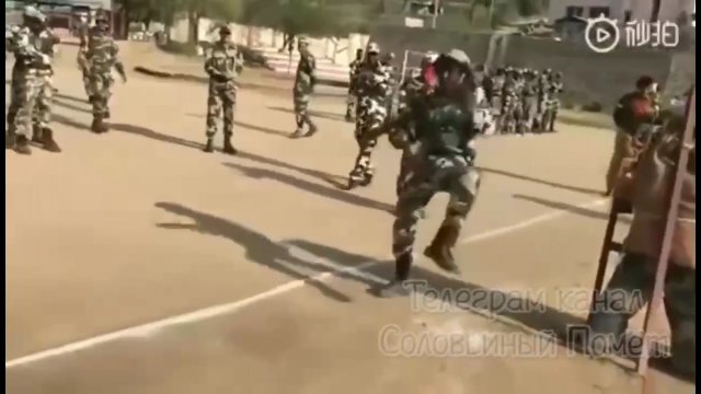 Pokaz poziomu wyszkolenia wojska w Erytrei