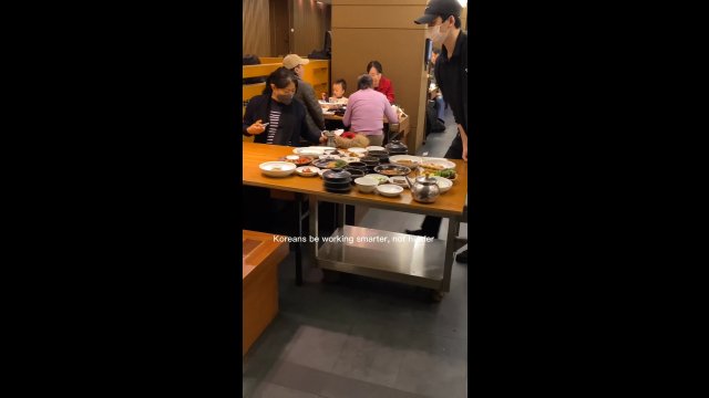 Koreańska restauracja znalazła patent na ułatwienie pracy kelnerom