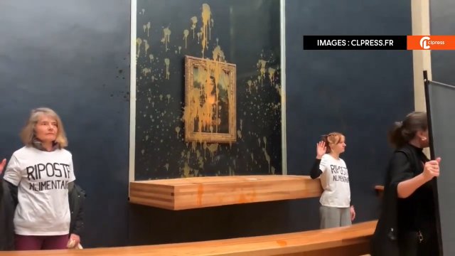 Aktywistki klimatyczne oblały zupą obraz "Mona Lisa" w Luwrze [WIDEO]