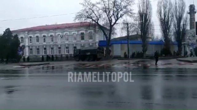 Trwa walka w budynku Służby Bezpieczeństwa Ukrainy w Melitopolu. 6:00