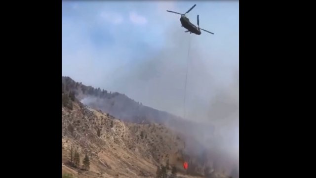Katastrofa helikoptera pracującego nad ugaszeniem pożarów w Idaho